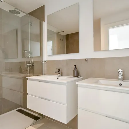 West Townhouse Lejlighed *